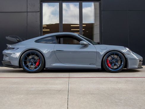 Certified 2024 Porsche 911 GT3 image 12
