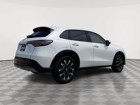 Used 2027 Honda HR-V EX-L image 6