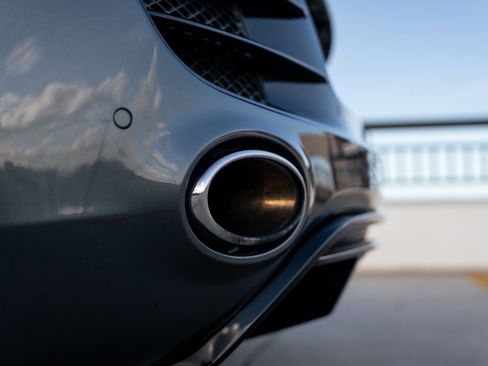 Used 2011 Audi R8 V10 image 32