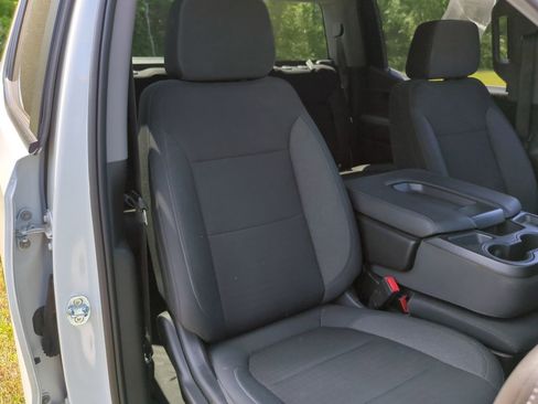 Certified 2022 Chevrolet Silverado 1500 RST AWD/4WD image 18