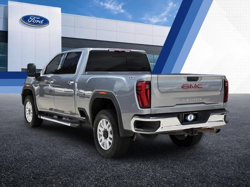 Used 2024 GMC Sierra 2500 SLT w/ Texas SLT Premium Package AWD/4WD image 2