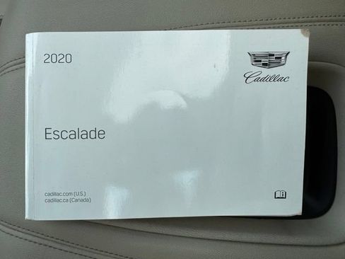 Used 2020 Cadillac Escalade Luxury w/ LPO, Radiant Package AWD/4WD image 22