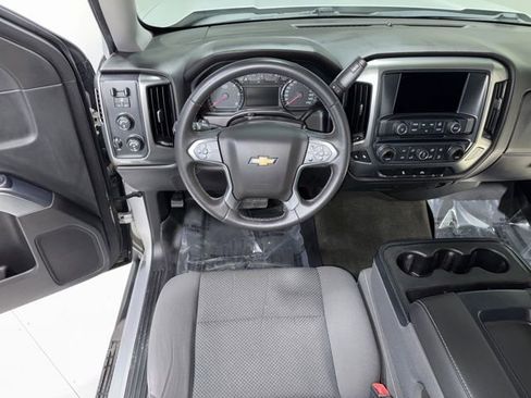 Used 2018 Chevrolet Silverado 1500 LT w/ All Star Edition image 17