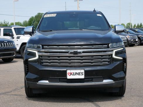 Used 2023 Chevrolet Tahoe Premier w/ Advanced Technology Package AWD/4WD image 2