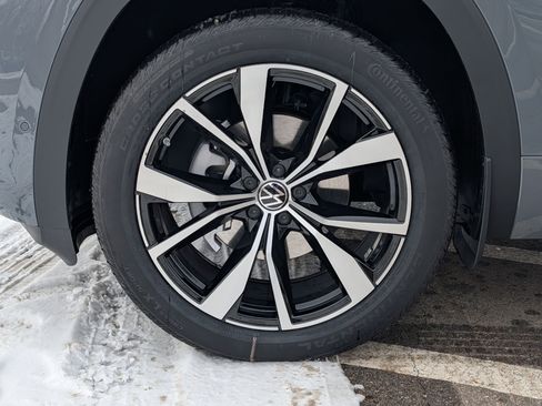 New 2026 Volkswagen Atlas SEL Premium R-Line image 4