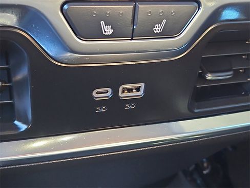 Used 2024 Chevrolet Silverado 1500 High Country w/ Midnight Edition image 24