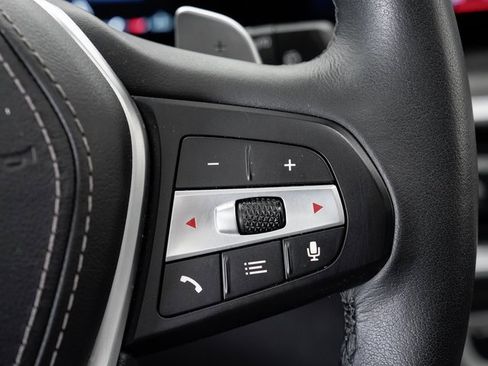 Used 2025 BMW X5 xDrive40i w/ Climate Comfort Package image 13