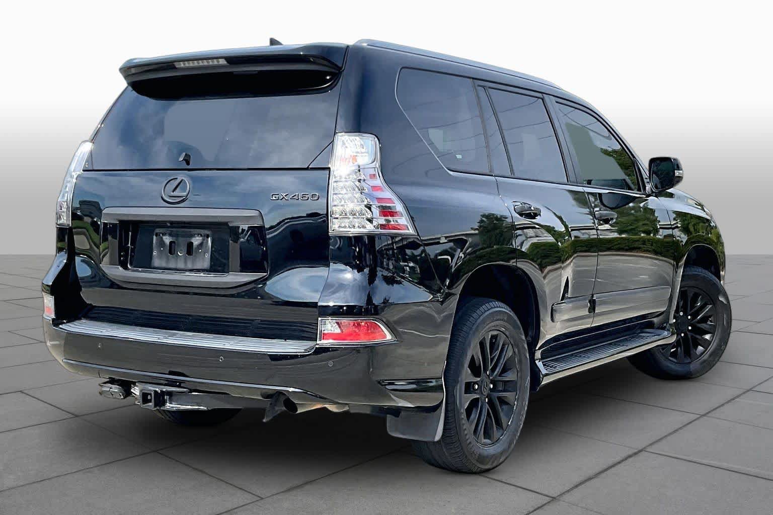 Used 2018 Lexus GX 460 Premium w/ Premium Package AWD/4WD image 12
