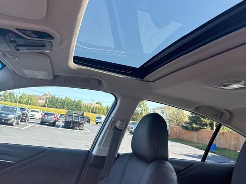 Used 2022 Subaru Legacy Limited image 11