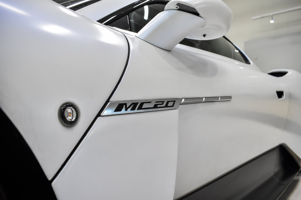 Used 2022 Maserati MC20 Coupe RWD image 13