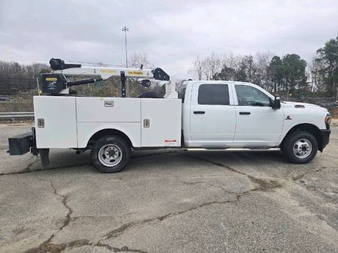 Used 2024 RAM 3500 Tradesman AWD/4WD image 11