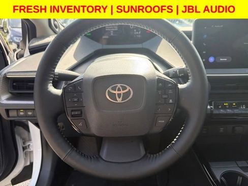 Used 2024 Toyota Prius Limited FWD image 17