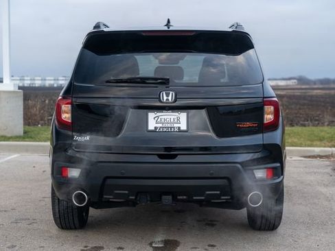 Used 2024 Honda Passport TrailSport image 6