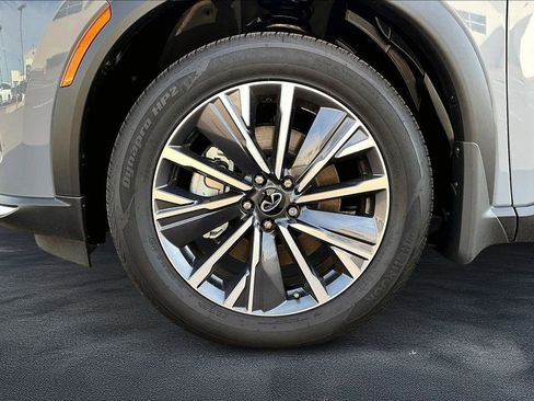 Used 2026 INFINITI QX60 Luxe w/ Cargo Package image 9