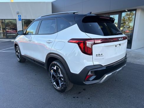 New 2026 Kia Seltos S AWD/4WD image 8