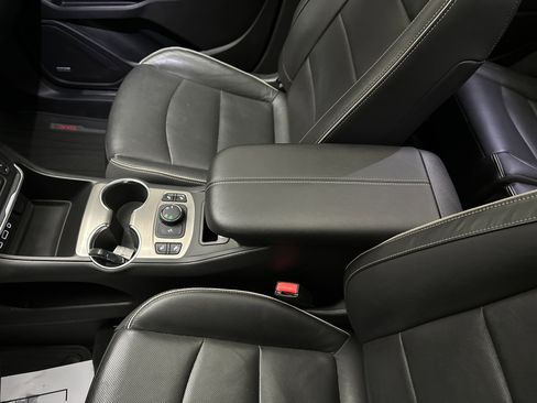 Used 2019 GMC Terrain Denali image 42