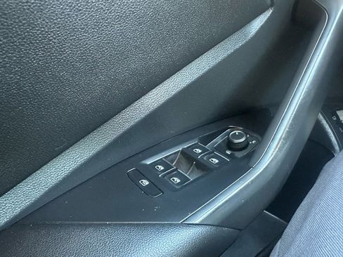 Used 2021 Volkswagen Jetta S w/ Driver Assistance Package image 12