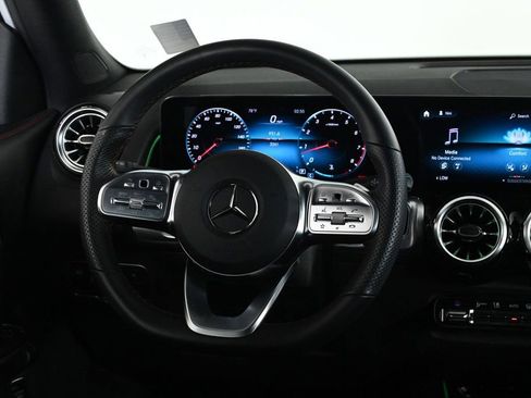 Used 2022 Mercedes-Benz GLB 35 AMG 4MATIC image 10