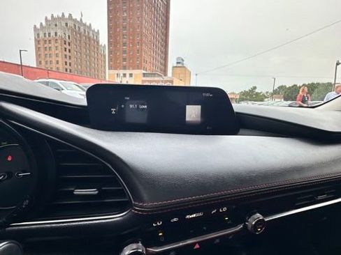 Used 2023 MAZDA MAZDA3 s image 17