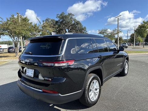New 2025 Jeep Grand Cherokee L Laredo w/ Luxury Tech Group I image 3