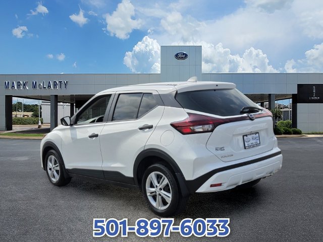 Used 2025 Nissan Kicks Play S FWD image 3