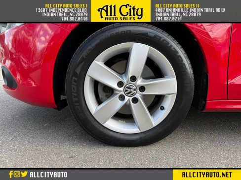 Used 2012 Volkswagen Jetta TDI image 30