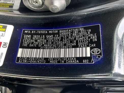 Used 2018 Toyota Corolla SE image 32