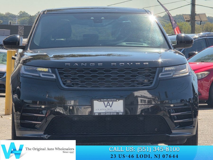 Used 2018 Land Rover Range Rover Velar R-Dynamic SE AWD/4WD image 2