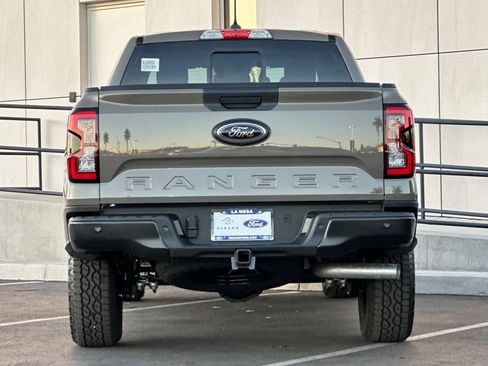 New 2025 Ford Ranger Lariat w/ FX4 Off-Road Package image 4