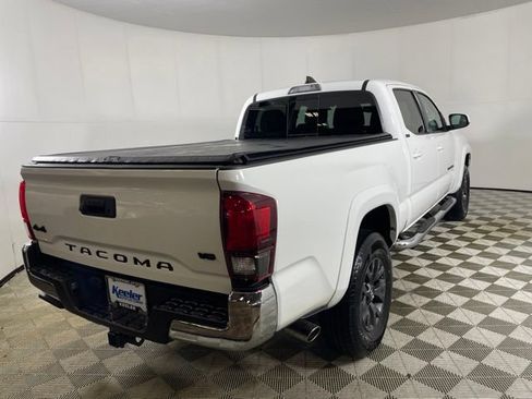 Used 2022 Toyota Tacoma SR5 AWD/4WD image 7