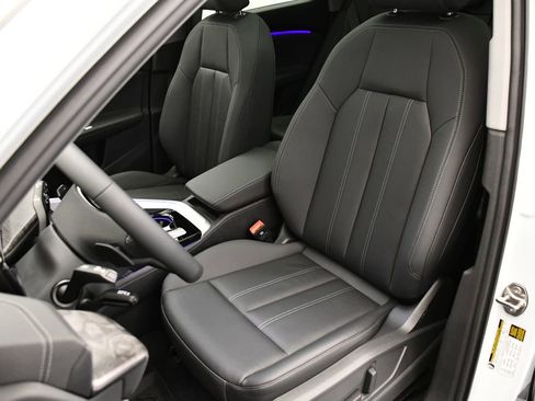 Certified 2025 Audi Q5 Premium Plus w/ Premium Plus image 38