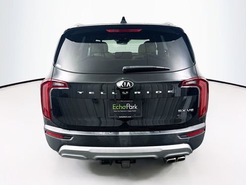 Used 2020 Kia Telluride SX w/ Towing Package FWD image 7