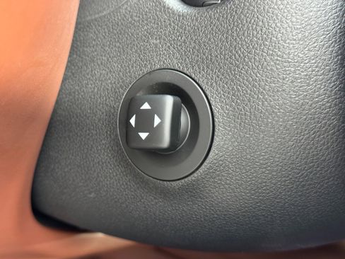 Used 2024 Genesis G90 3.5T image 20