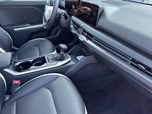 New 2026 Kia K4 GT-Line Turbo image 16