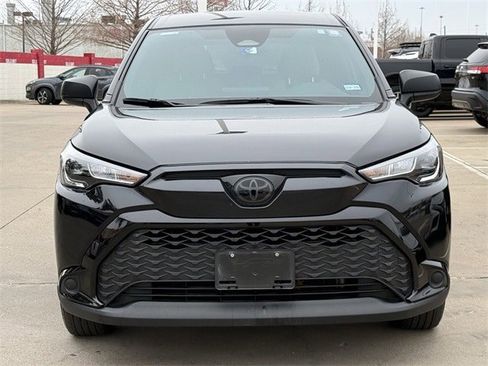 Used 2023 Toyota Corolla Cross S image 8