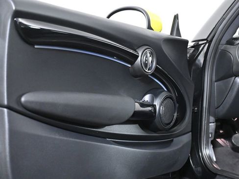 Used 2024 MINI Cooper SE image 29