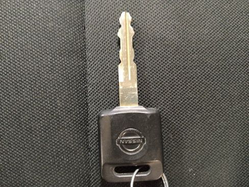 Used 2025 Nissan Versa S FWD image 32
