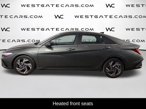 Used 2025 Hyundai Elantra SEL FWD image 5