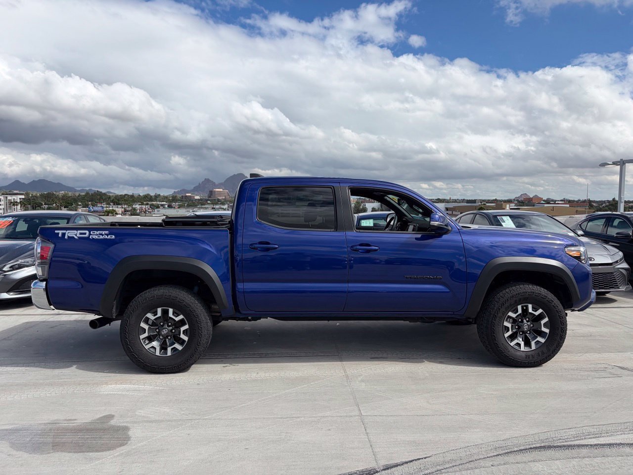 Used 2023 Toyota Tacoma TRD Off-Road w/ Black Out Package (TMS) RWD image 3