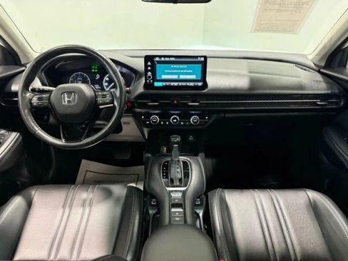 Used 2023 Honda HR-V EX-L image 13