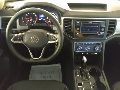 Used 2021 Volkswagen Atlas S FWD image 22