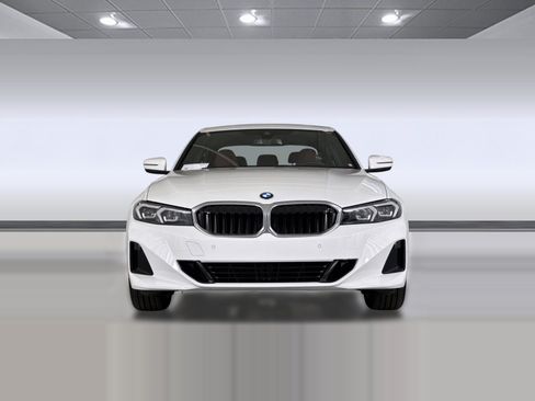 New 2026 BMW 330i Sedan w/ Premium Package RWD image 5
