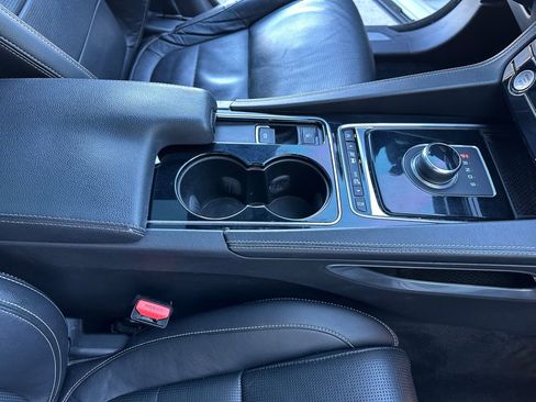 Used 2017 Jaguar F-PACE R-Sport AWD/4WD image 22