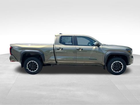 New 2026 Toyota Tacoma TRD Off-Road AWD/4WD image 6