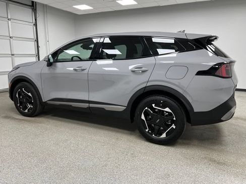 Used 2026 Kia Sportage S AWD/4WD image 7