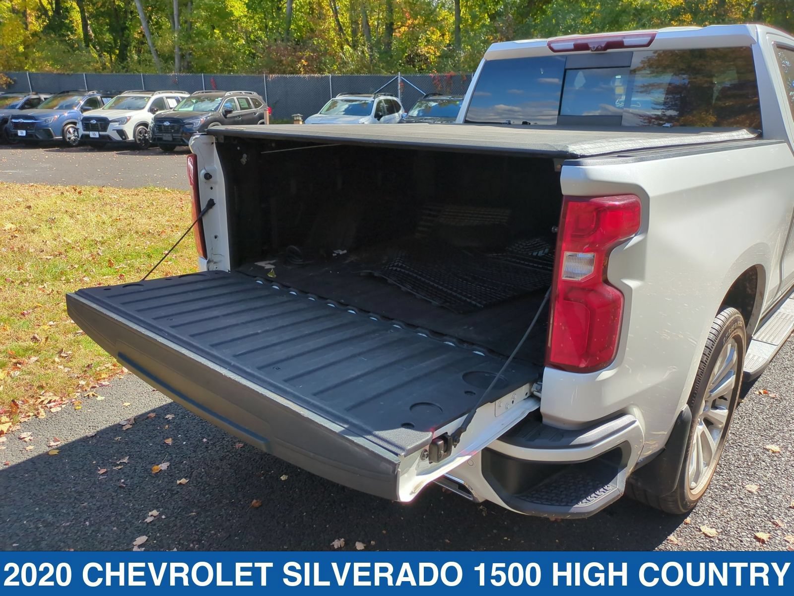 Used 2020 Chevrolet Silverado 1500 High Country w/ Technology Package AWD/4WD image 34