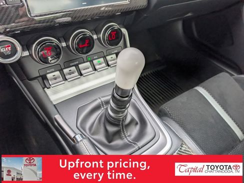Used 2023 Toyota GR86 Premium w/ ALL Weather Mat Package (TMS) RWD image 21