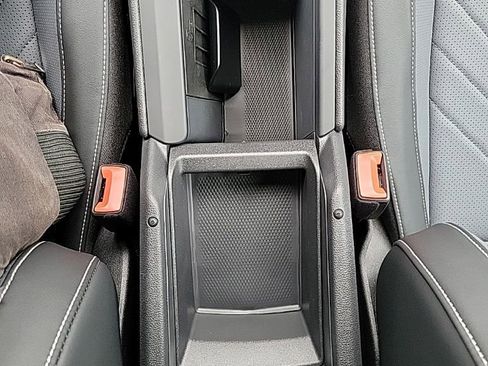 New 2026 Volkswagen Tiguan SE R-Line image 36