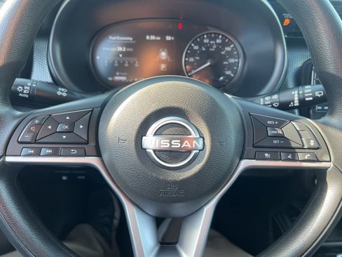 Used 2023 Nissan Kicks SV image 59