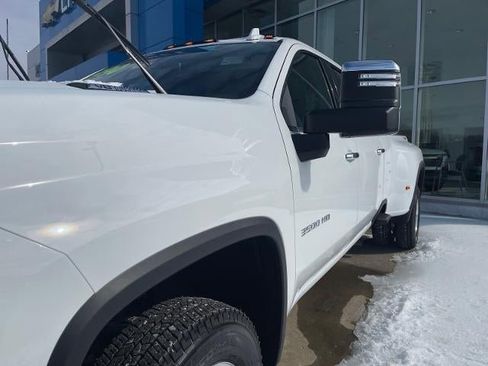 New 2026 Chevrolet Silverado 3500 LTZ w/ LTZ Convenience Package image 5